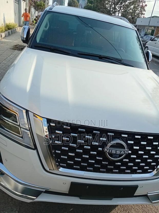 New Nissan Patrol 2024 Off white
