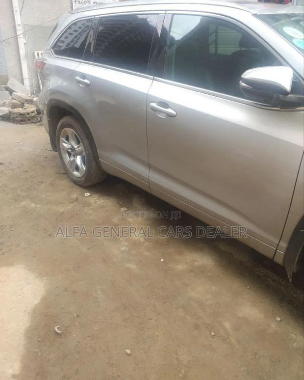 Toyota Highlander 2015 Silver