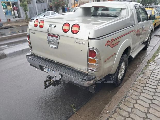 Toyota Hilux 2010
