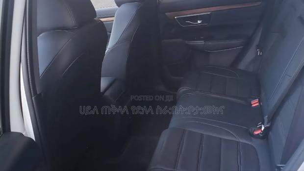 Honda CR-V 2021 White