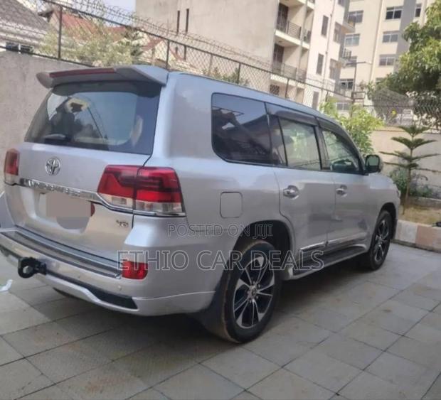 Toyota Land Cruiser 2008 Silver