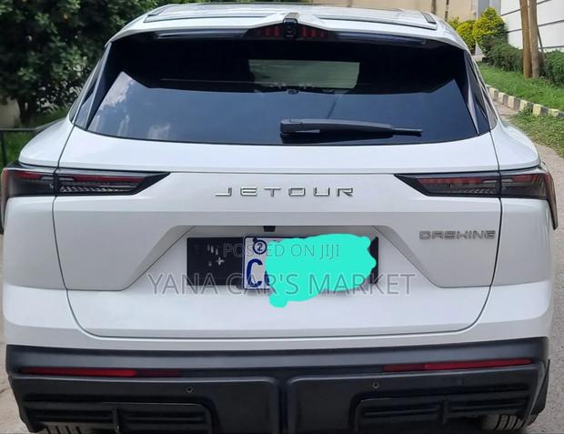 Jetour Dashing 2024 White