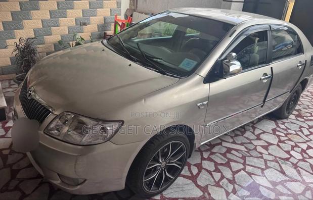 Toyota Corolla 2006 Gold