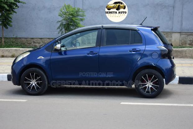 Toyota Yaris 2005 Blue