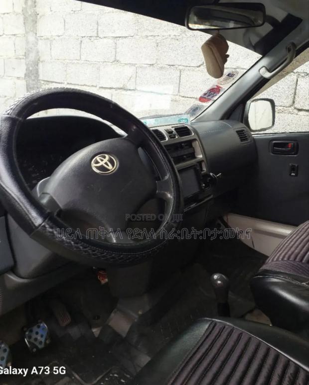 Toyota Land Cruiser 2008 Silver