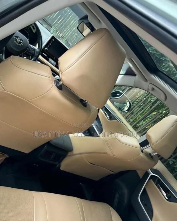 Toyota RAV4 2020 Ivory