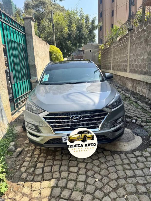Hyundai Tucson 2020 Silver