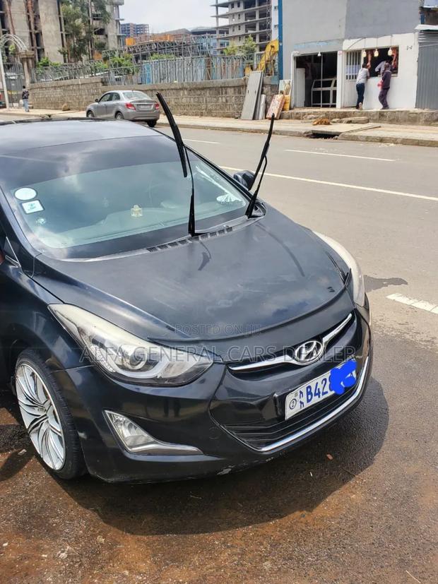 Hyundai Avante 2017 Black