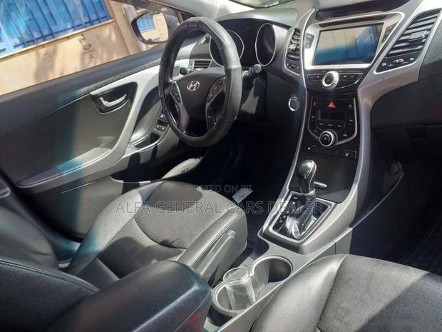 Hyundai Avante 2017 Black