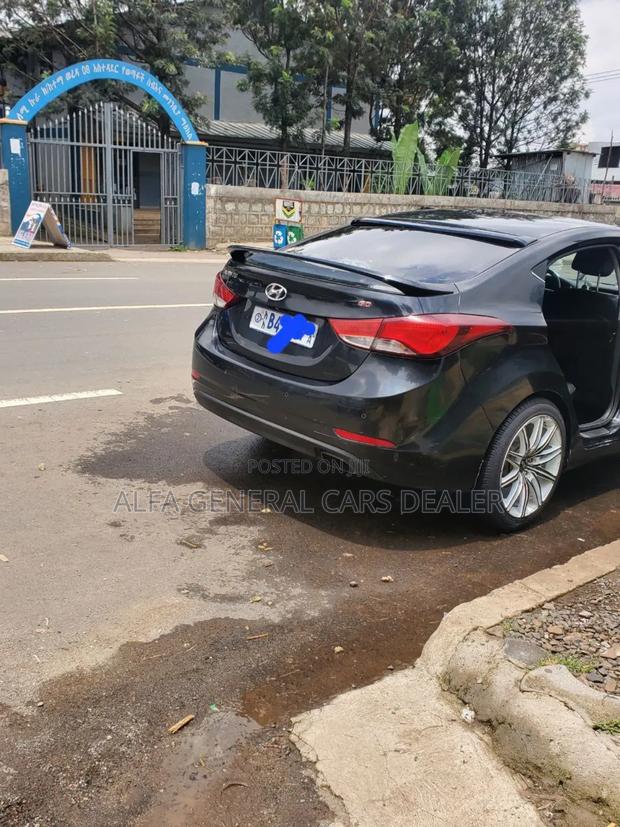 Hyundai Avante 2017 Black