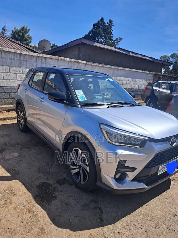 Toyota Raize 1.2 FWD 2023 Silver