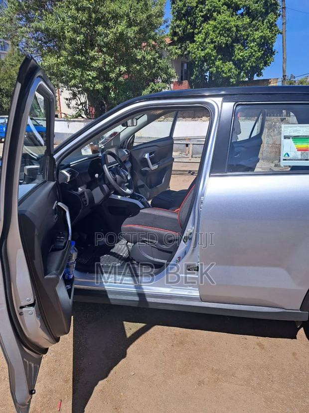 Toyota Raize 1.2 FWD 2023 Silver
