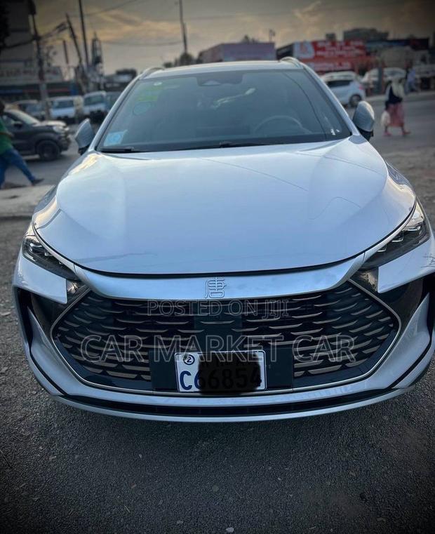 New BYD Tang DM-i 2024 White