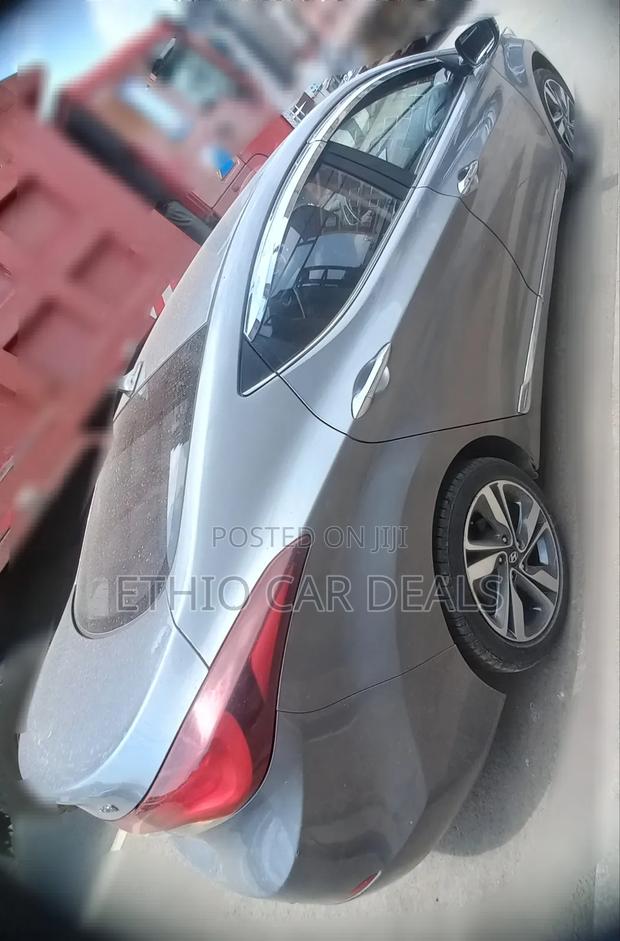 Hyundai Avante 2014