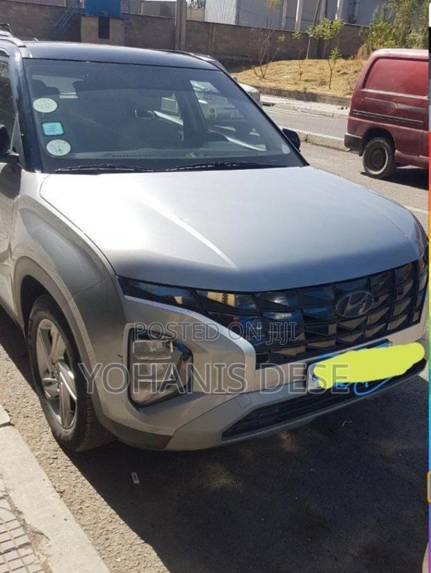 Hyundai Creta 2023 Silver