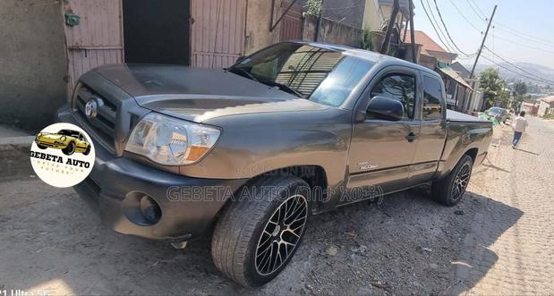 Toyota Tacoma 2008 Silver