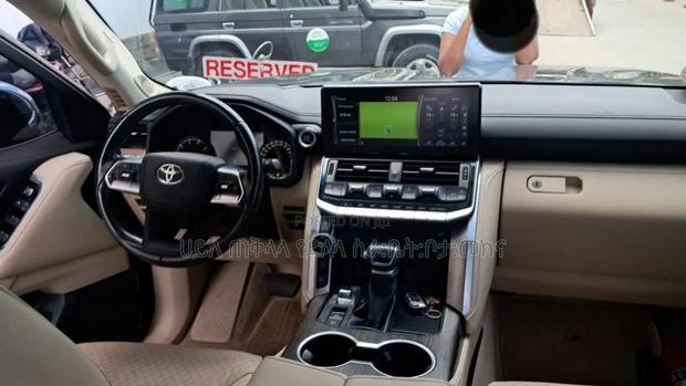 Toyota Land Cruiser 2022 Matt Black