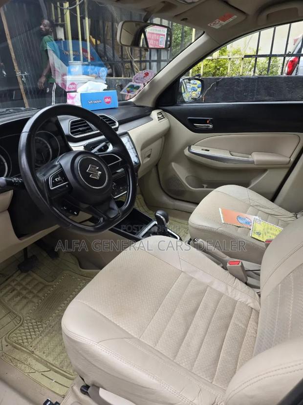Suzuki Dzire 2023 Gray