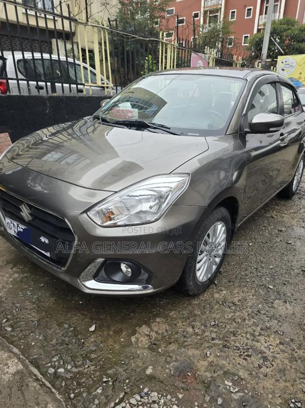 Suzuki Dzire 2023 Gray