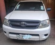 Toyota Hilux 2006 White for sale