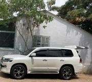 Toyota Land Cruiser 2011 Off white for sale
