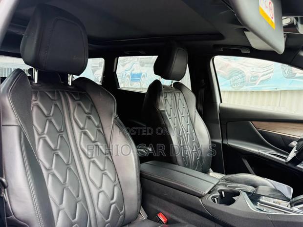 Peugeot 5008 1.6 PureTech 180 2021 White