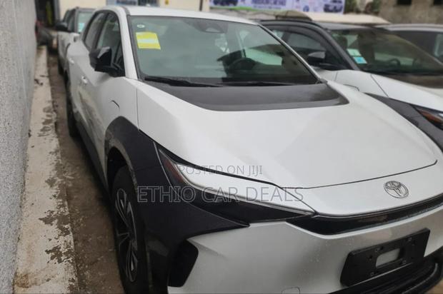 New Toyota bZ4X 2023 White