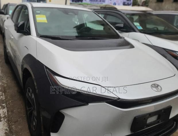 New Toyota bZ4X 2023 White