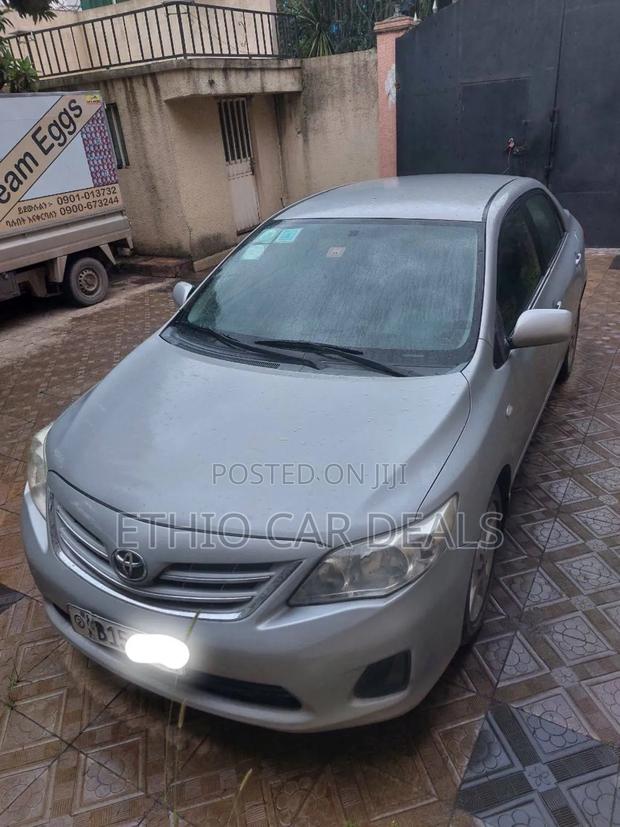 Toyota Corolla 2012