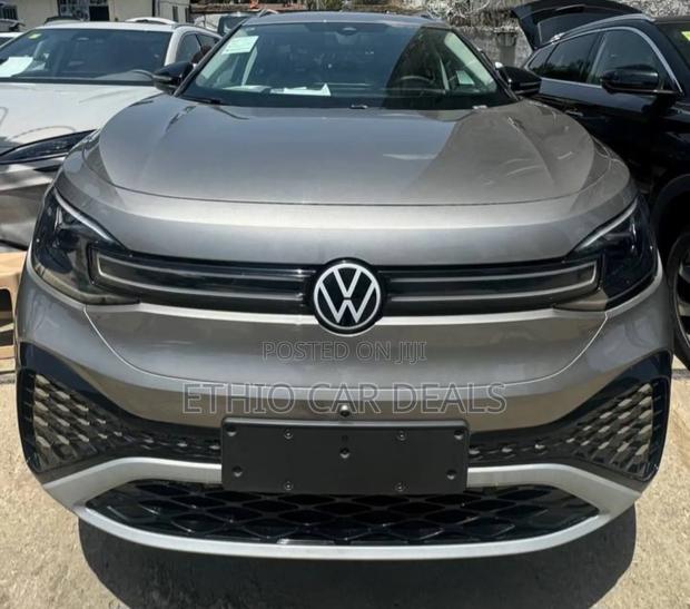 New Volkswagen ID.6 2024 Beige