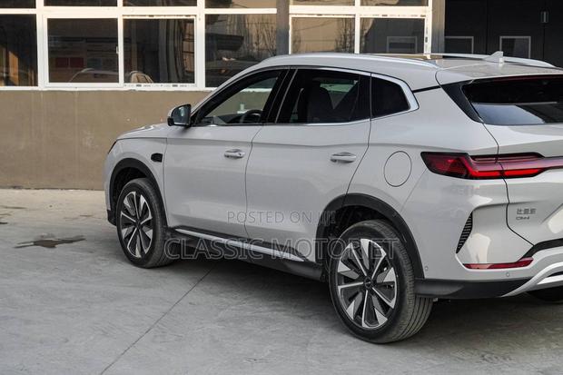 New BYD Song Plus DM-i 2025