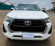 Toyota Hilux 2021 White for sale