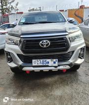 Toyota Hilux 2016 Silver for sale