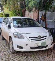 Toyota Yaris 2010 White for sale