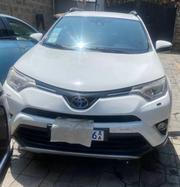 Toyota RAV4 2016 White for sale