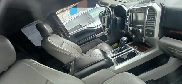 Ford F-150 2017 Burgundy