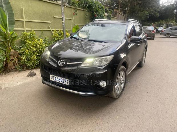 Toyota RAV4 2015 Black