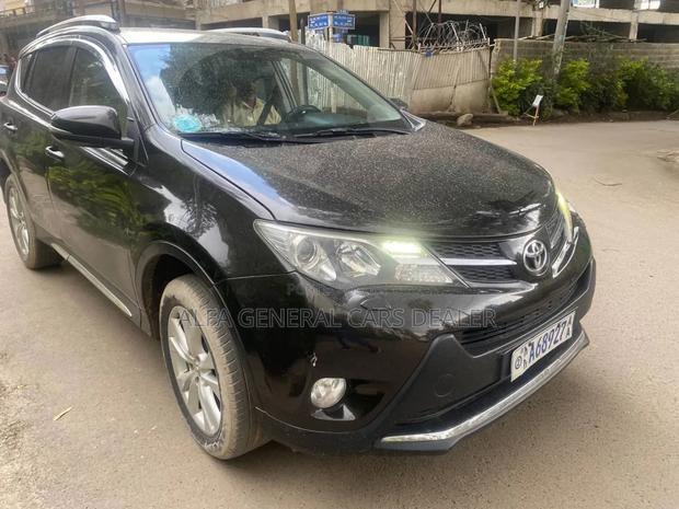 Toyota RAV4 2015 Black