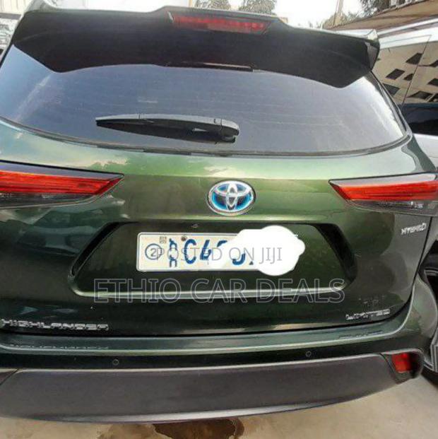 Toyota Highlander 2023 Green