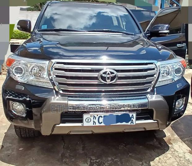 Toyota Land Cruiser 2015 Black