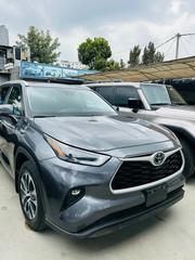 Toyota Highlander 2023 Gray for sale