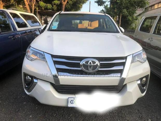 Toyota Fortuner 2020 White