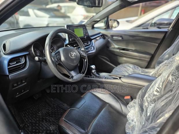 Toyota C-HR 2021