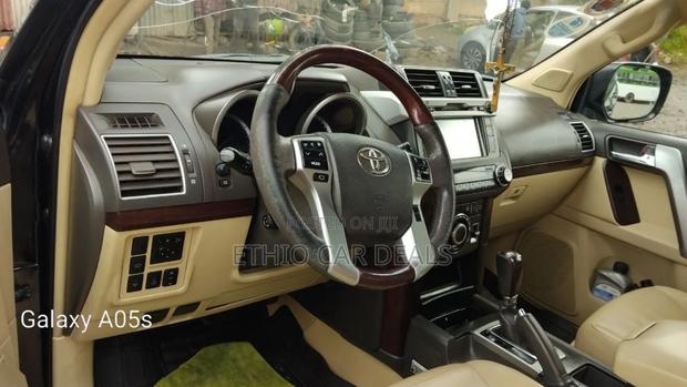 Toyota Land Cruiser Prado 2015 Black