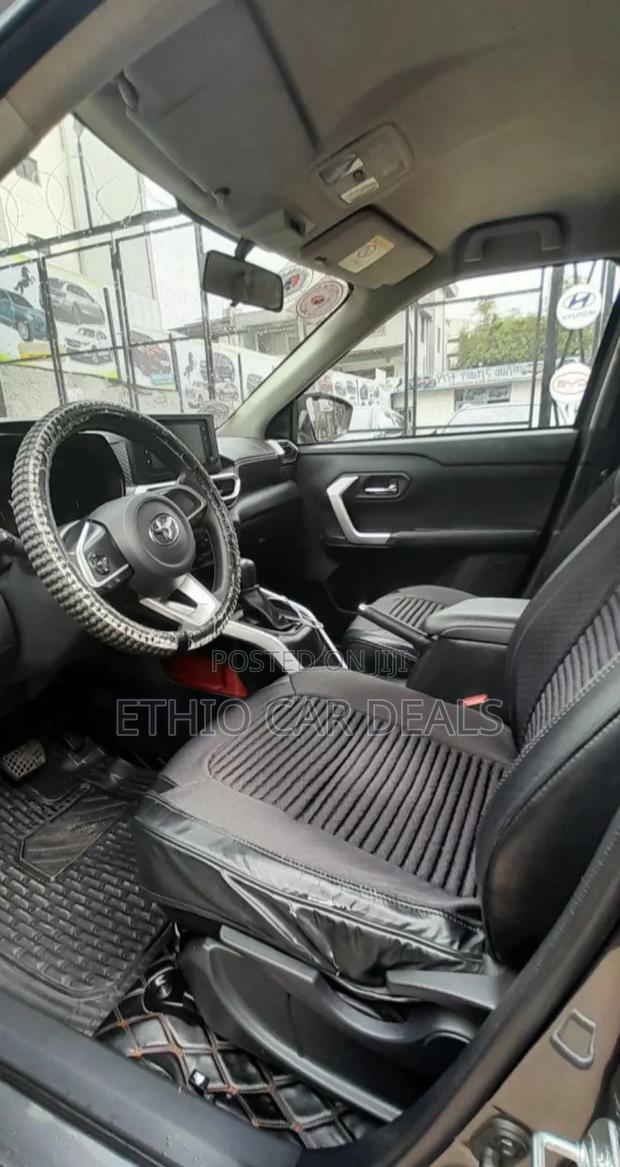 Toyota Raize 2022 Black