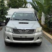 Toyota Hilux 2015 Silver for sale