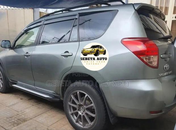 Toyota RAV4 2007 Silver