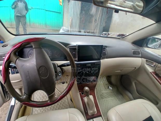 Toyota Corolla 2005 Silver