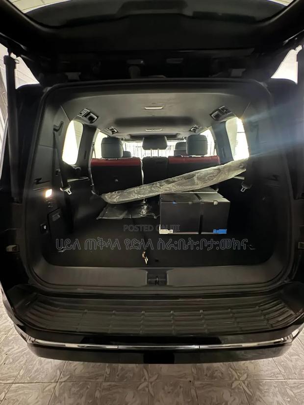 New Toyota Land Cruiser 2024 Black