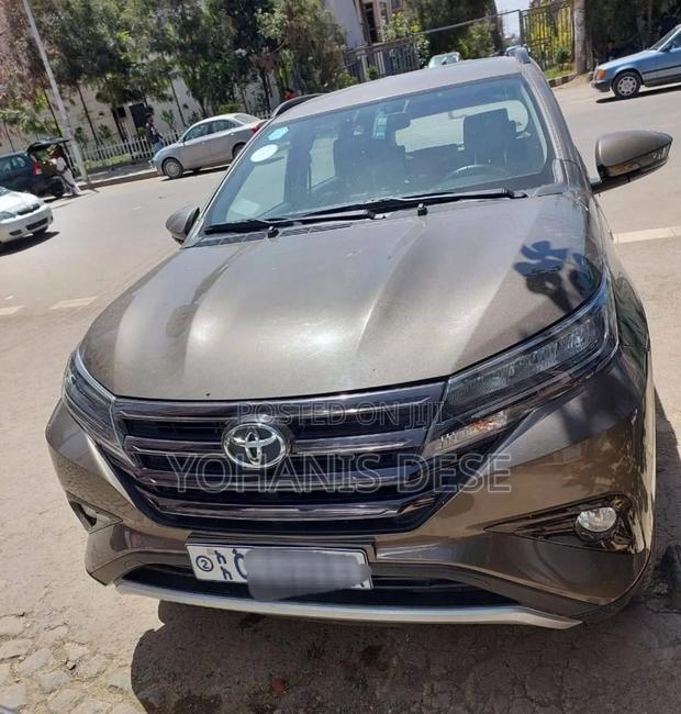 Toyota Rush 2023 Gray